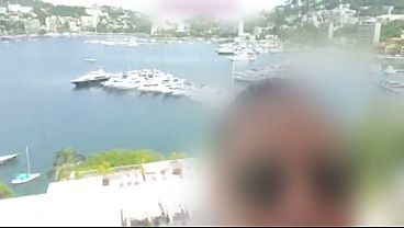 Nonton Parejita Captada En Acapulco thumbnail