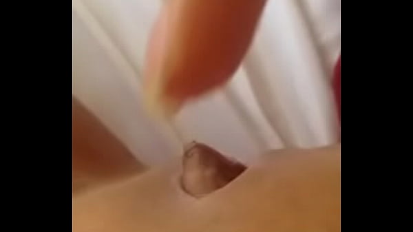 Quem sabe algu&eacute;m pra dar uma chupada? 