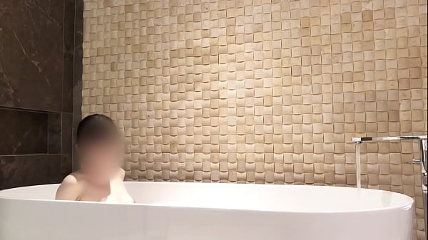 Bath time at luxury hotel 