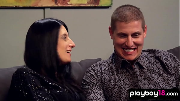 Old fashioned amateur hardcore fuck scene_in the_office