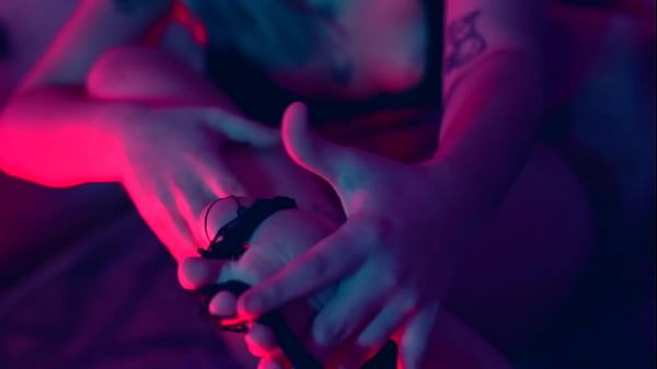 Jerk ToMy Pretty SmallFeet