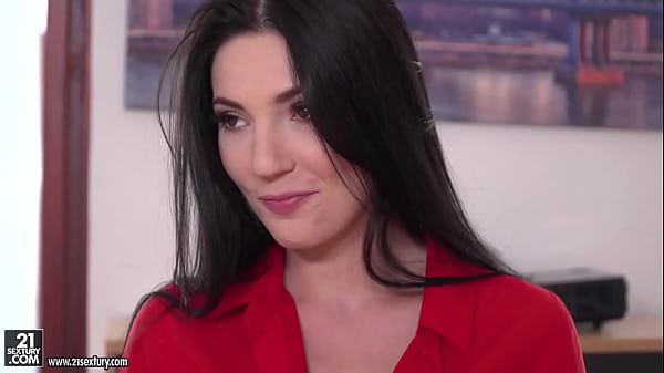 Play MP4 - hungarian teen office sex