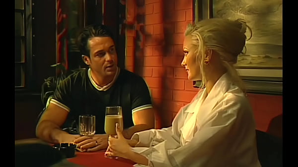 Nonton Blonde Bomb Shell Fucks Stud Wearing A Black Fishnet Bodysuit thumbnail