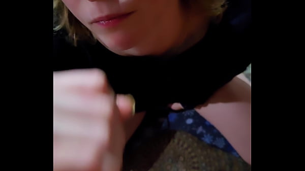 Play MP4 - Quick suck and fuck for wife before creampie