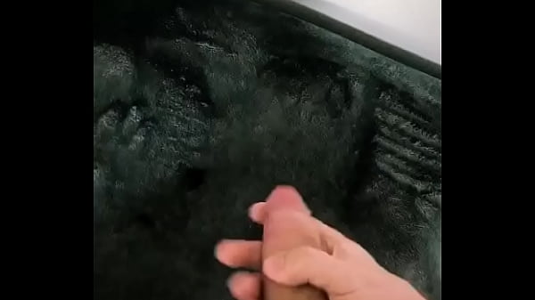 Busco a alguien que me la mame con su salivita roca 