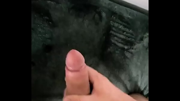 Busco a alguien que me la mame con su salivita roca 