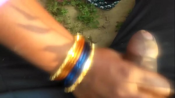 IndianVillage Bhabhi Outdoor Sex PORN IN_HINDI