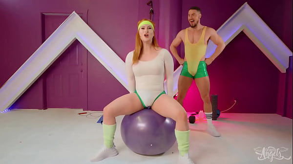 (Evie Envy, Skyy Knox'_s) Workout Session Turns Scandalous Makes Them Sweat Just As Much - Trans Angels