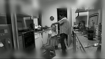 Nonton Se Mete Con La Chica Del Aseo, Hijo De Puta! thumbnail