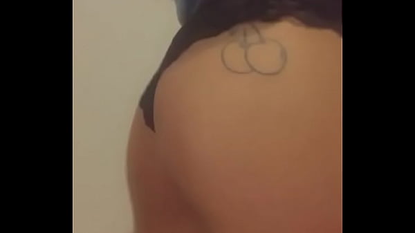 BAILANDO NASTY