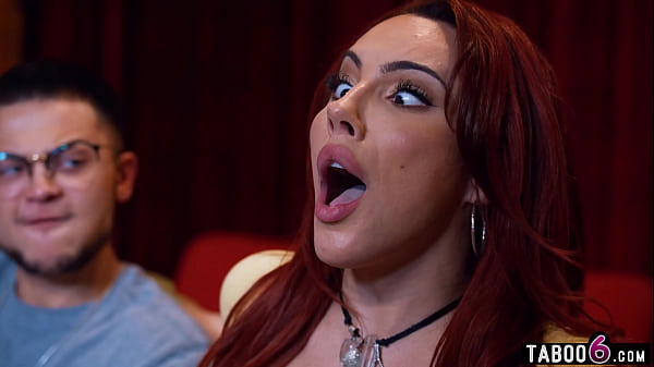 Trans dude with a pussy fucked by 2 curvy big tits shemale babes 