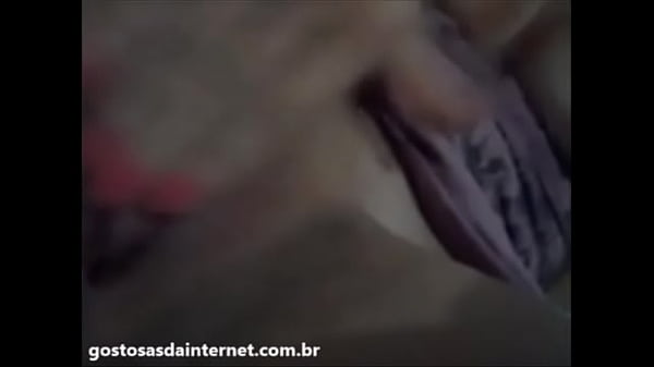 Gostosa_peituda_tocando_siriricapro namorado