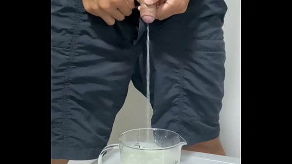 Play MP4 - I can&rsquo;t finish my own piss