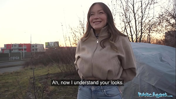 Play MP4 - Public Agent - Hot Venezuelan Babe Sucks and Fucks for Cash in Public