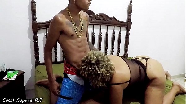 NOVINHO DE SP GOSTOSO DO PAU GRANDE 