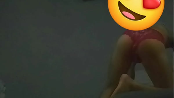 Me cacha el due&ntilde;o del hotel 