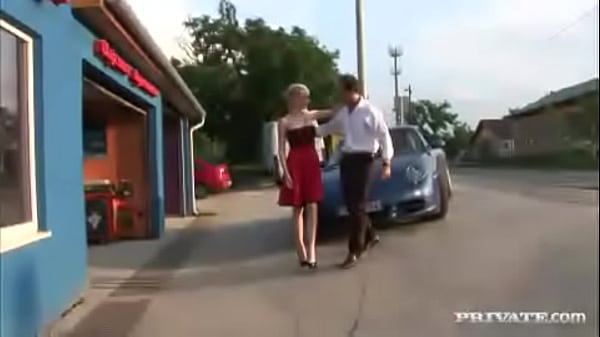 Sophie valentine needs to be fucked right now