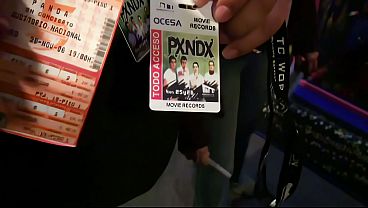Nonton Mi Sinfon&iacute;a Acompa&ntilde;ada Con Tu Soledad thumbnail