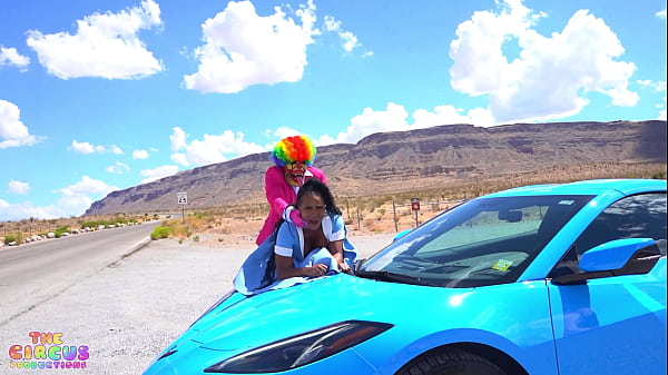 Play MP4 - Every Legend Had A Favorite Suit &colon; Gibby Chapter 4 " The Pink Clownstress "