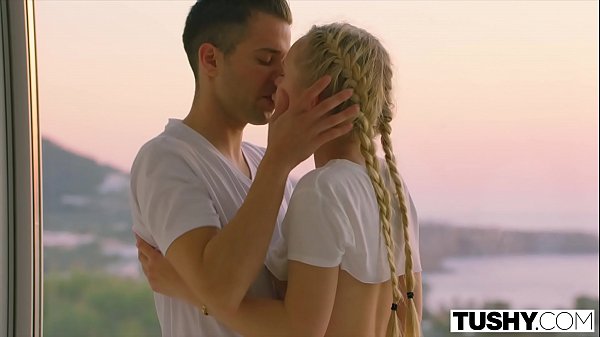 Play MP4 - TUSHY Super Horny Model Gets Ga On A Shoot