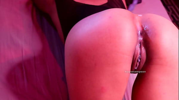 Argentinagirl with tightdress only wants dick