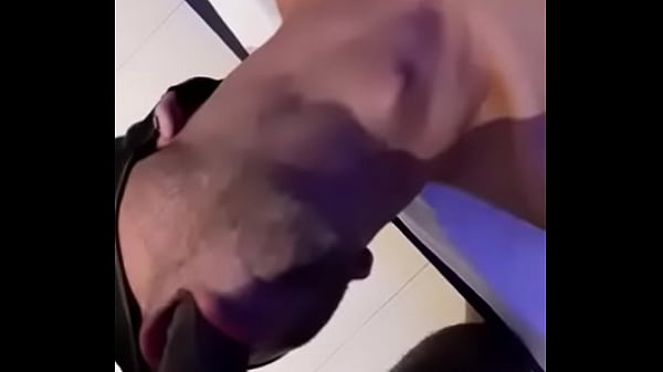 Sugando o neg&atilde_o pauzudo