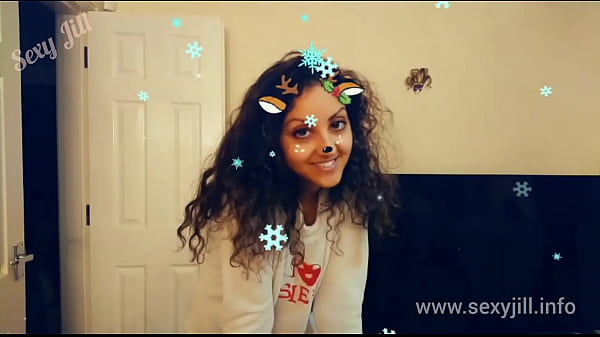 Sunny Leone Pov Christmas Hot Sexy Desi Indian Bhabhi Sloppy Blowjob On Public S. thumbnail