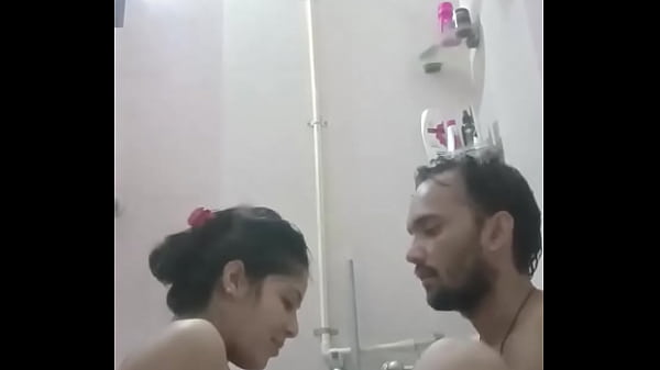 Play MP4 - Devar fucking bhabhi in bathroom when no one at home