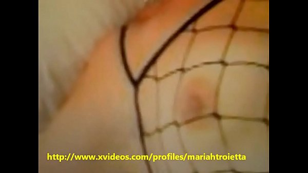 Play MP4 - fottuta in calze a rete