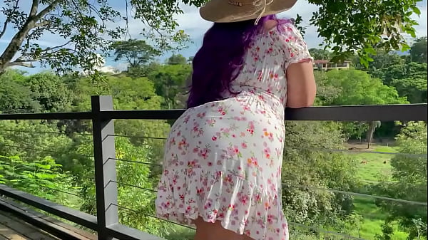 Play MP4 - Fuckin in public with my neighbor