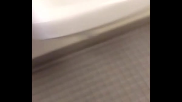 Nonton What Do U Think? thumbnail