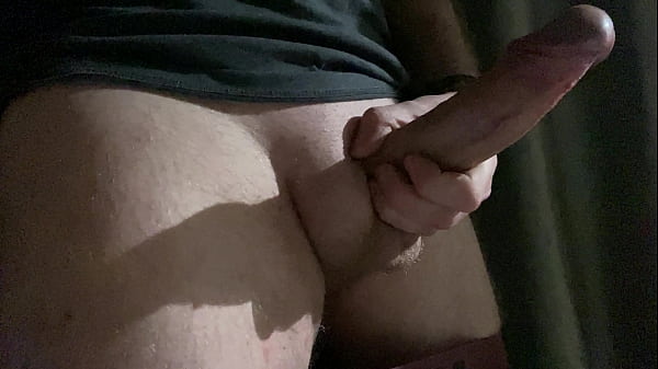 Big dicks like_big titsMr Big_Dick wanks aboutEvie s_huge bouncing titties
