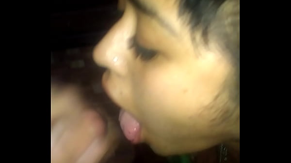 Play MP4 - Le hago unas buenas mamadas a m&iacute; marido amateur