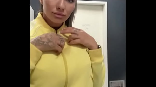 Nonton The Choice Is Hard thumbnail