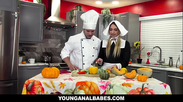 Play MP4 - Instructional video - How To Stuff A Turkey's Asshole&excl; In this episode of Dinner Table chef Nicky Rebel stuffs Khloe Kapri's asshole&excl;