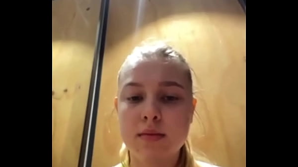 Sexy amateur vibrated pussy