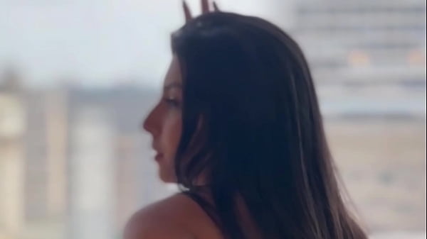 Nonton Amadora Loira Safada De Vermelho Gozando Em Pov Caseiro thumbnail