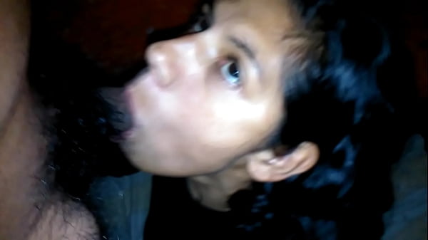 Play MP4 - Karina mamando y tragando semen 2&sol;3