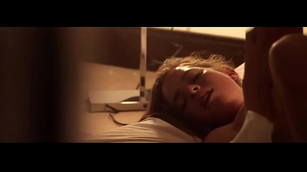 Hannah hoekstra the canal