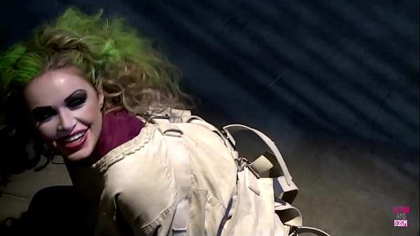 Joker fucksHarley_Quinn and catwoman with_a big cock in a_fantastic threesome