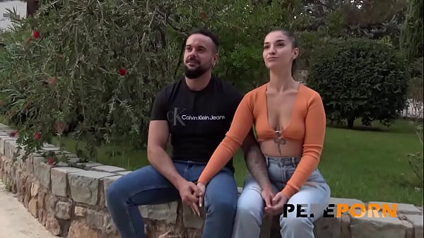 Play MP4 - Young and beautiful couple tries their first porno&colon; Meet amazing Candy Fly&excl;