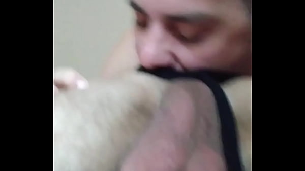 Play MP4 - Caindo de boca num cuzinho