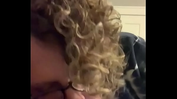 Play MP4 - Moppin&excl;&excl;