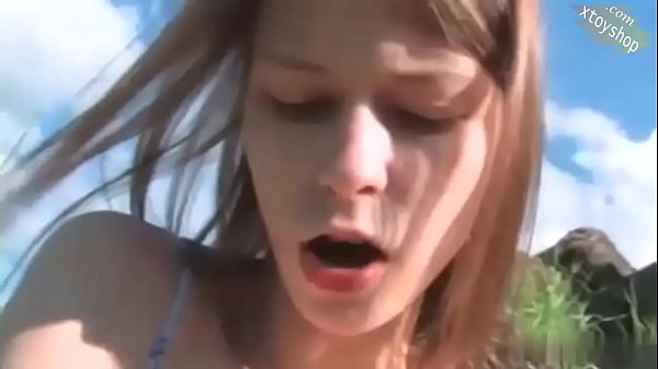 HotYoung Babe Playing WithBottle