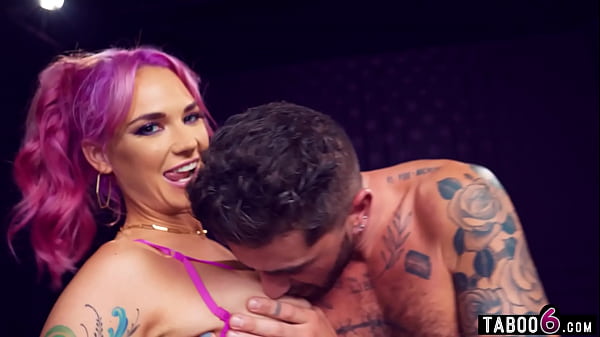 Bubble butt sluts Siri Dahl and April Olsen both get fucked in the ass in a horny 3some 