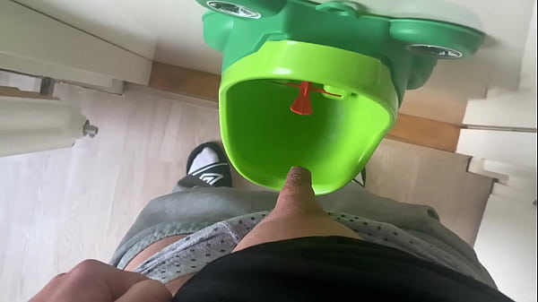 Play MP4 - Guys with a tiny little dick have to use a potty to pee