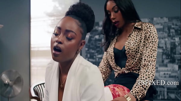 Boss Didnt Wear Underwear Today.. Thats My Chance To Make An Impression - Destiny Mira, Leilani Li | TSFixed