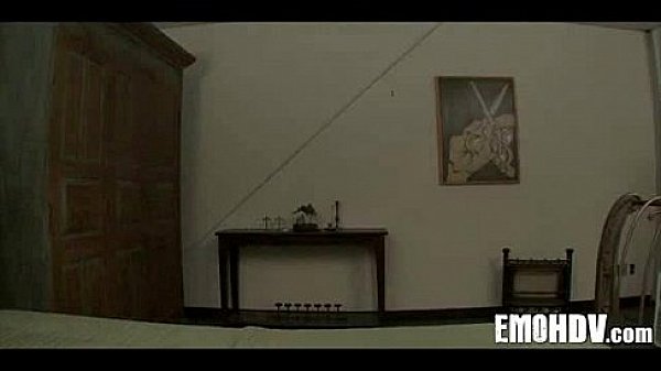 Nonton Emo Tatted Babe 257 thumbnail