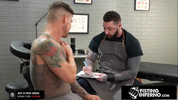 Muscle Hunk Tattooer Prolapsed 