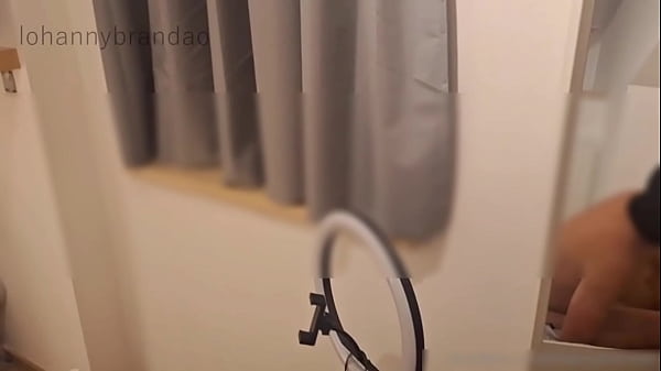 Guy Sucking Shemale thumbnail